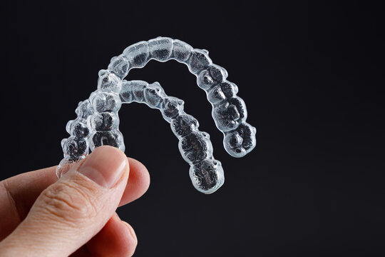 Transparent Retainer